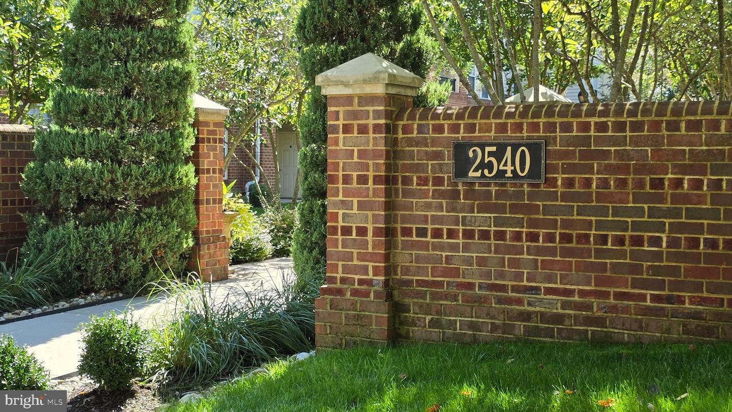 Property Photo:  2540 Kensington Gardens 202  MD 21043 