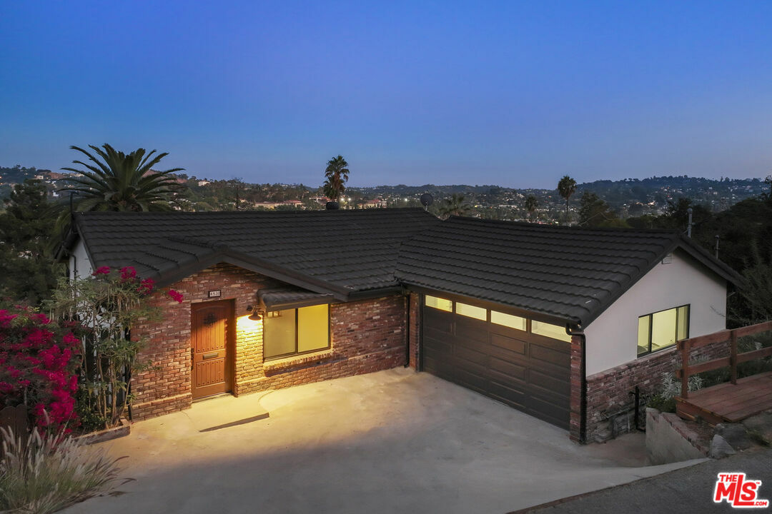 Property Photo:  4830   Yosemite Way  CA 90041 