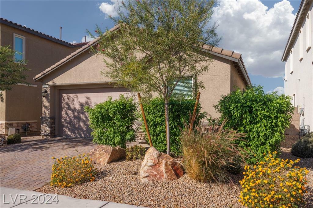 Property Photo:  7153 Range Valley Street  NV 89084 