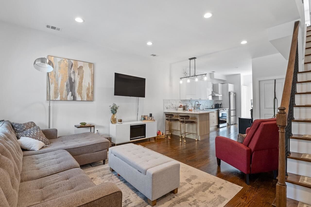 Property Photo:  419 7th St 2  NJ 07087 