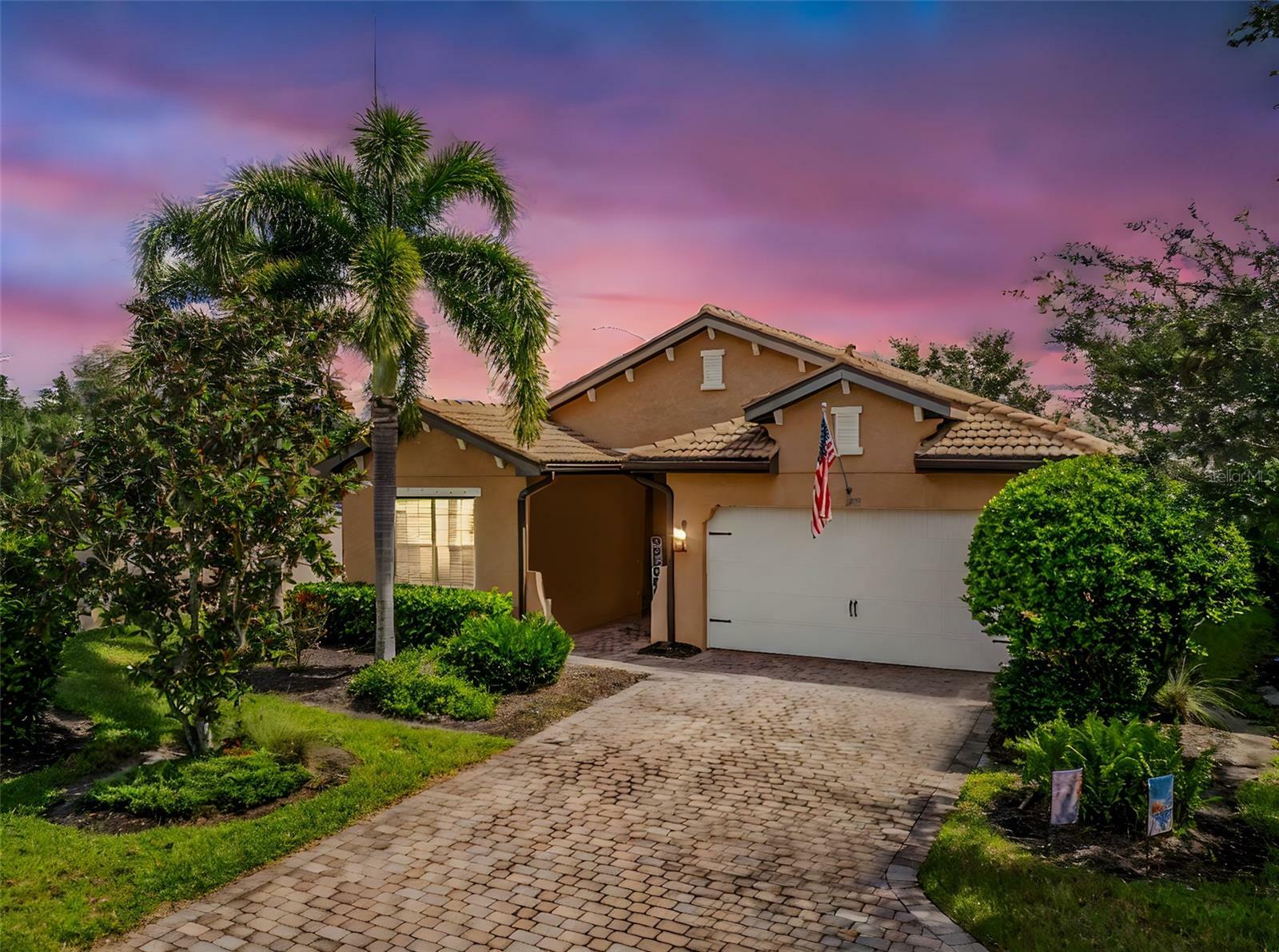 Property Photo:  1098 Bradberry Drive  FL 34275 