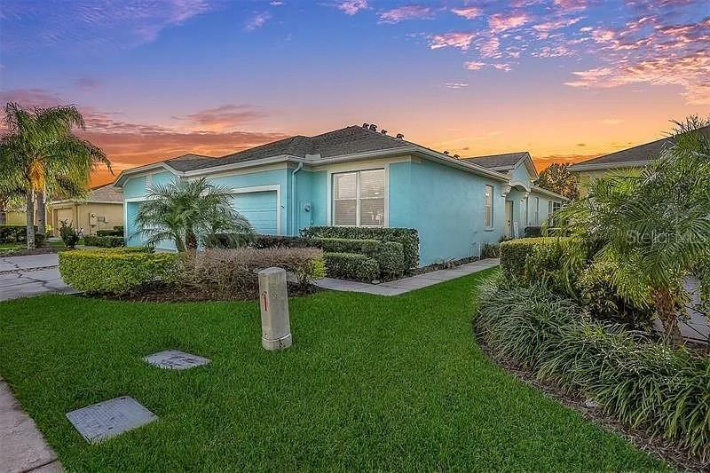 Property Photo:  11413 Captiva Kay Drive  FL 33569 