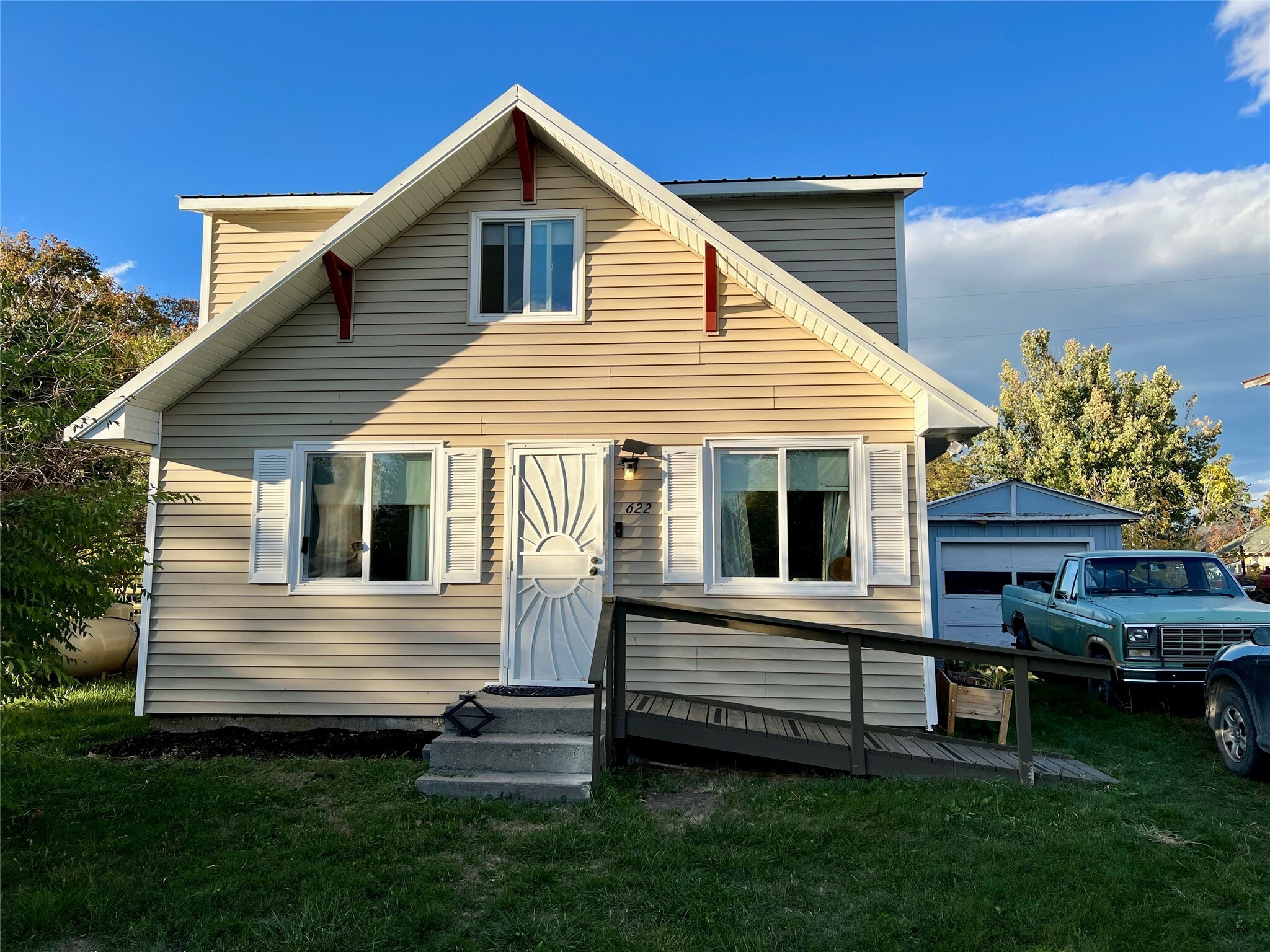 Property Photo:  622/628 Dayton Street SW  MT 59864 