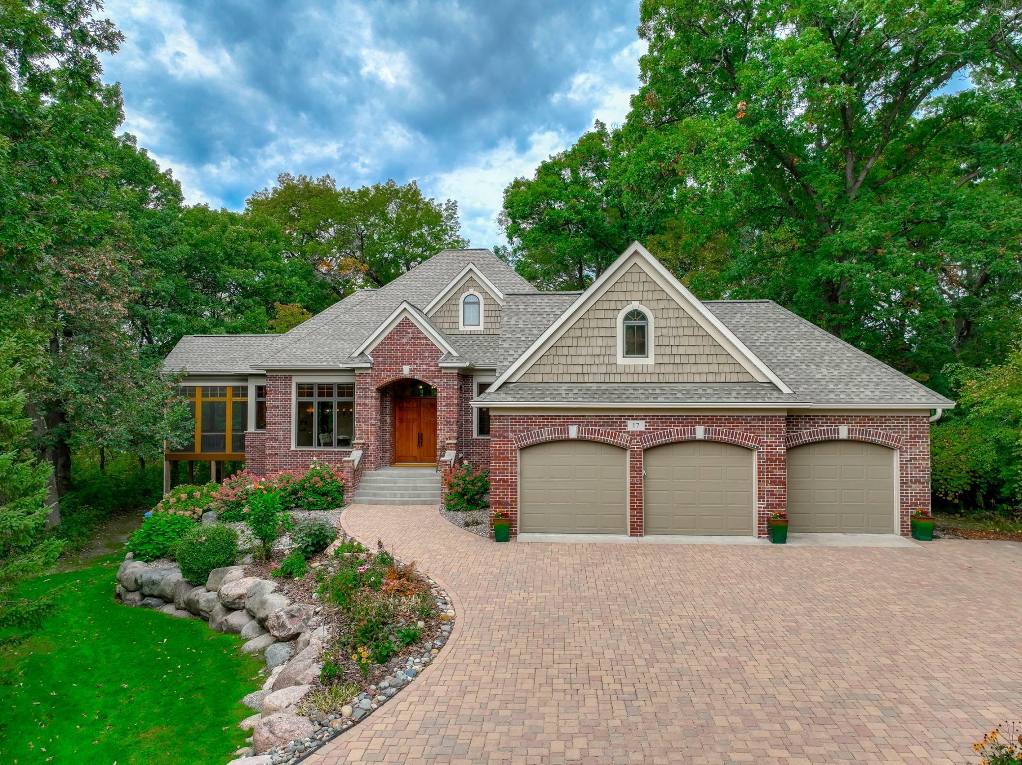 Property Photo:  17 Pine Cone Road  MN 55127 