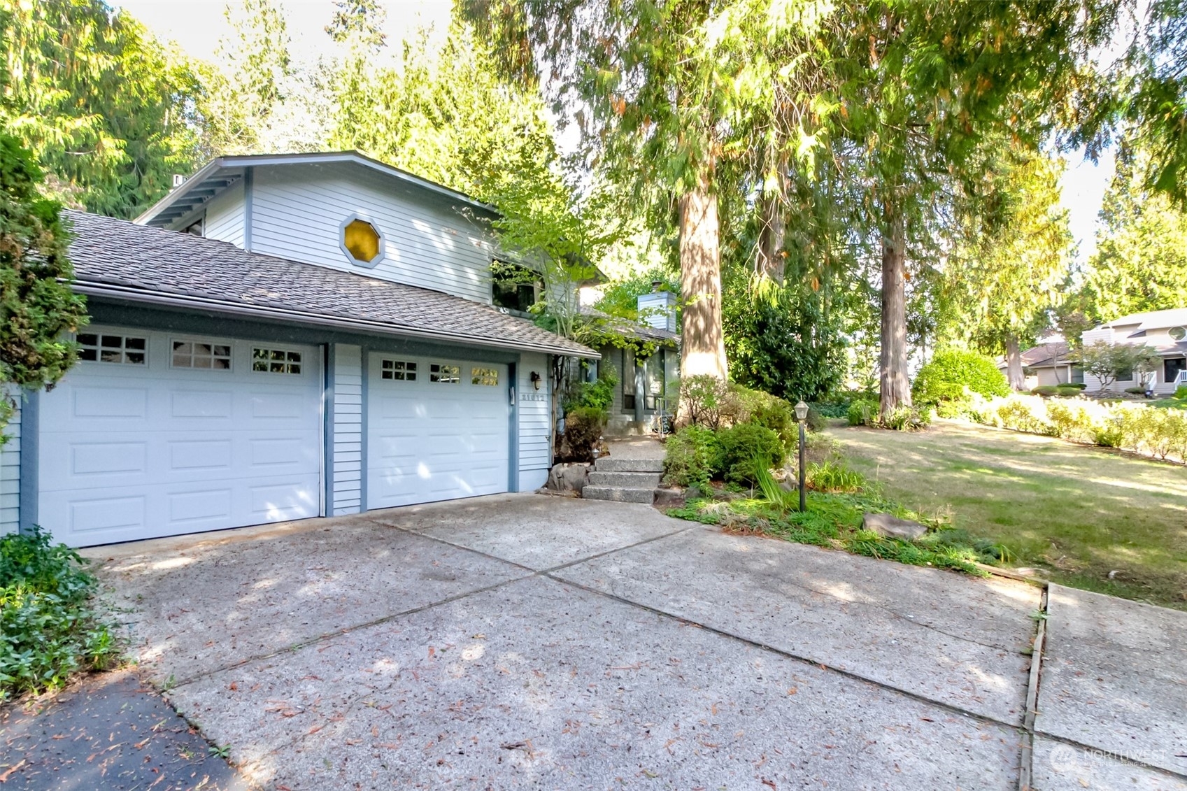 Property Photo:  21012 SE 258th Street  WA 98038 