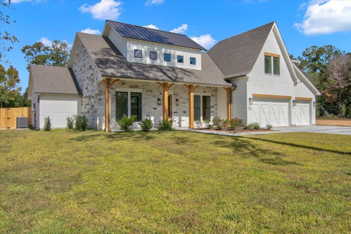 Property Photo: 280 Pine Burr TX 77657