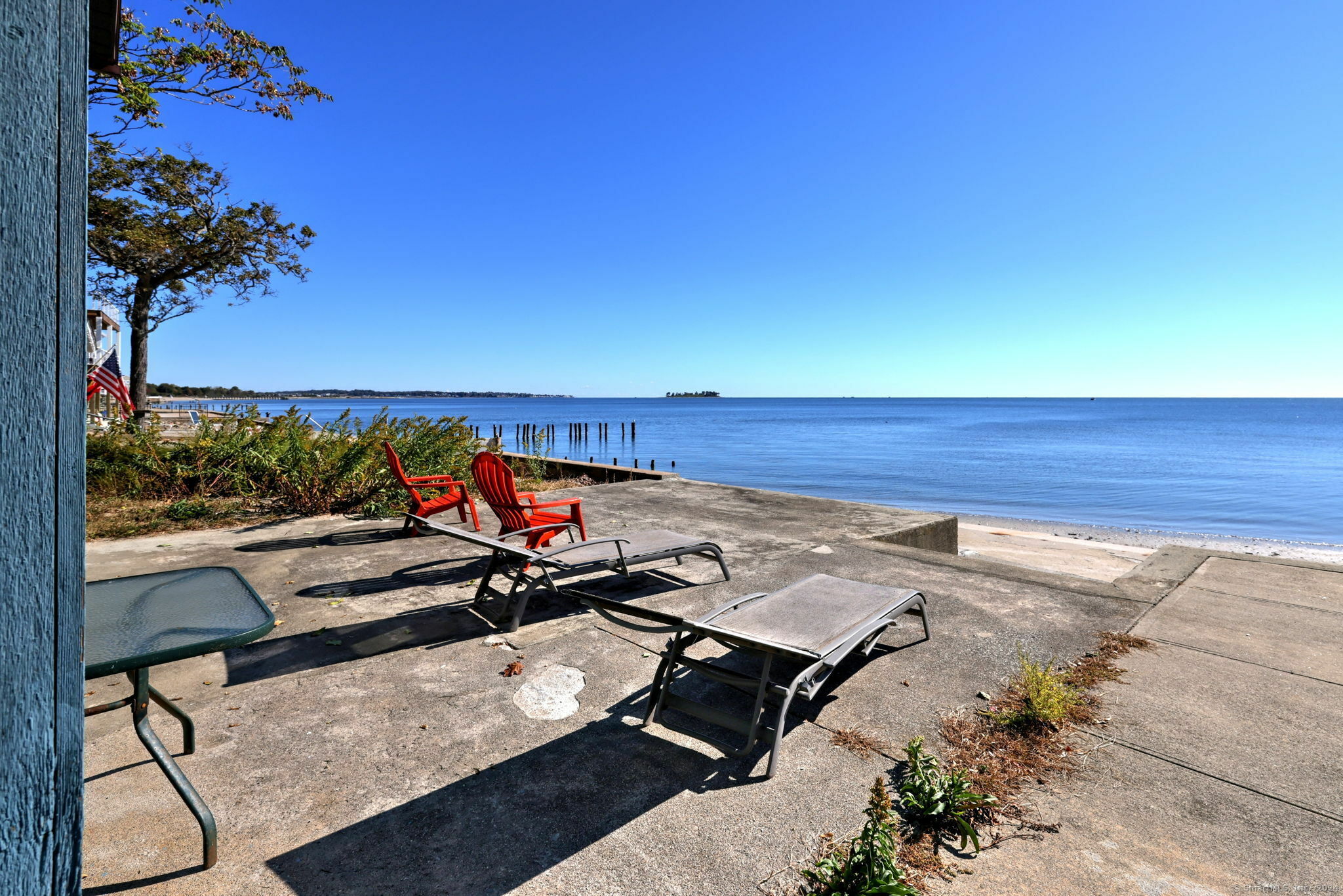 Property Photo: 134 Shorefront Street CT 06460