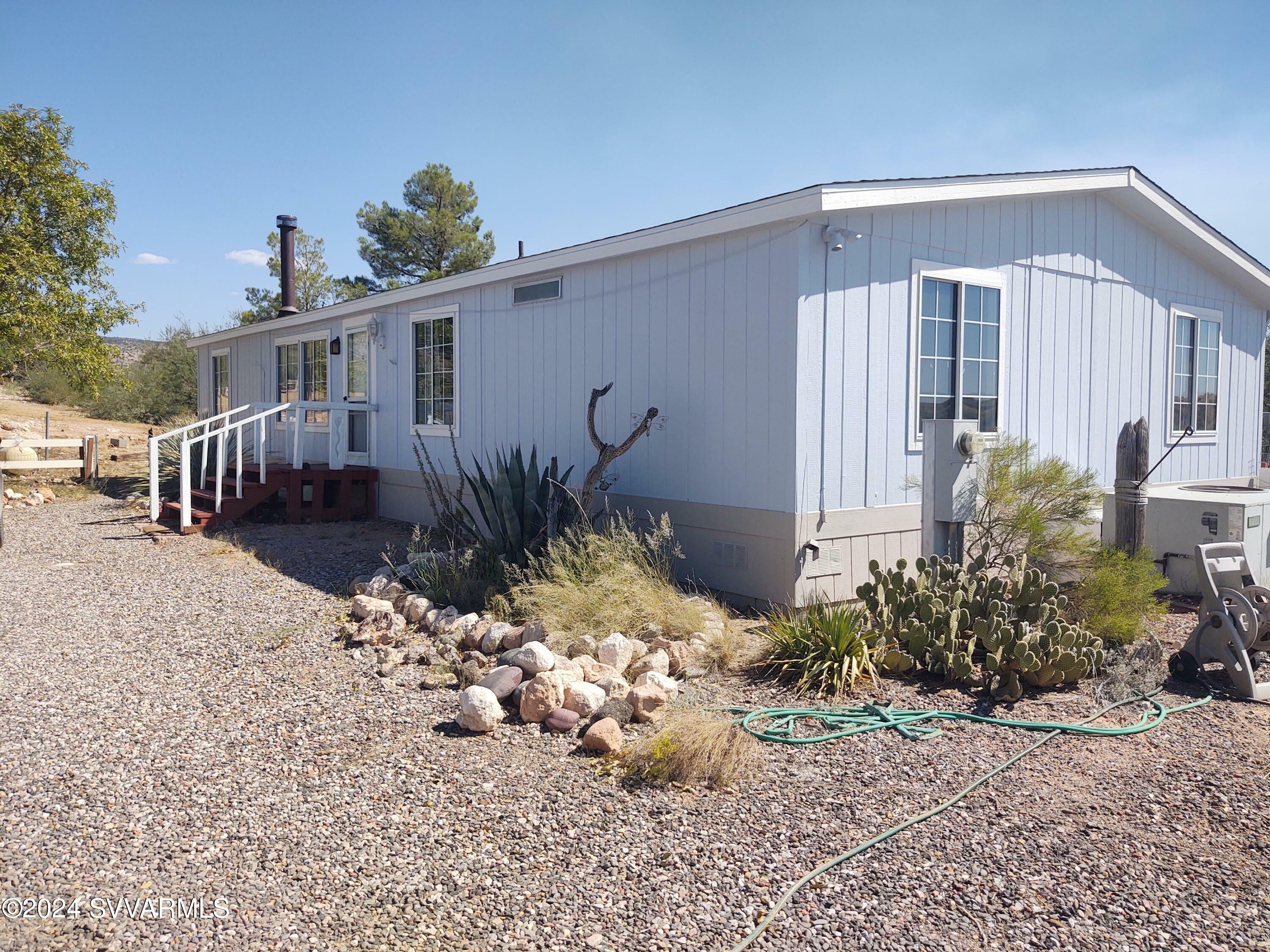 Property Photo:  495 S Ole Paint Way  AZ 86325 