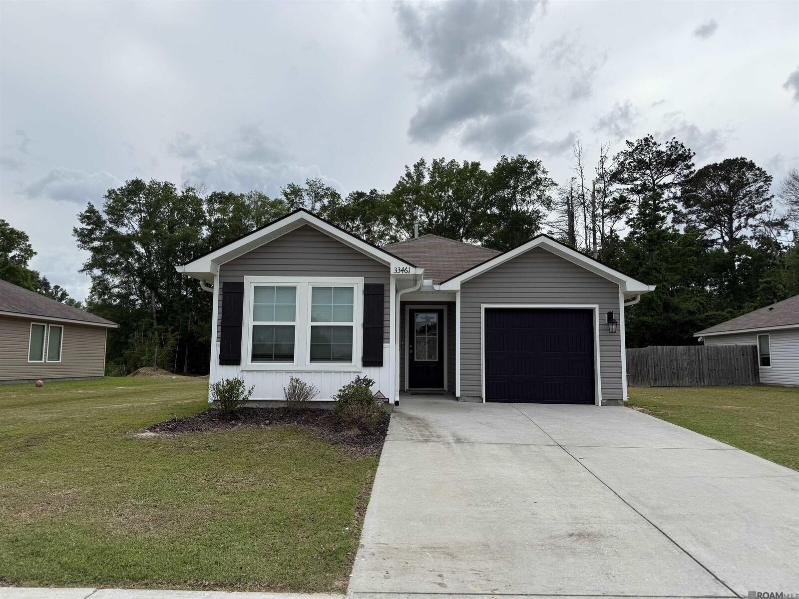 Property Photo: 33461 Hyacinth St LA 70785