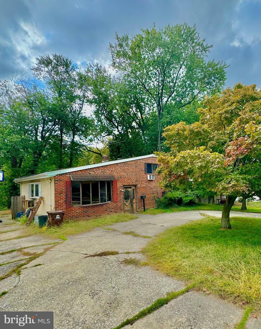 Property Photo:  25 Eldon Avenue  PA 19050 