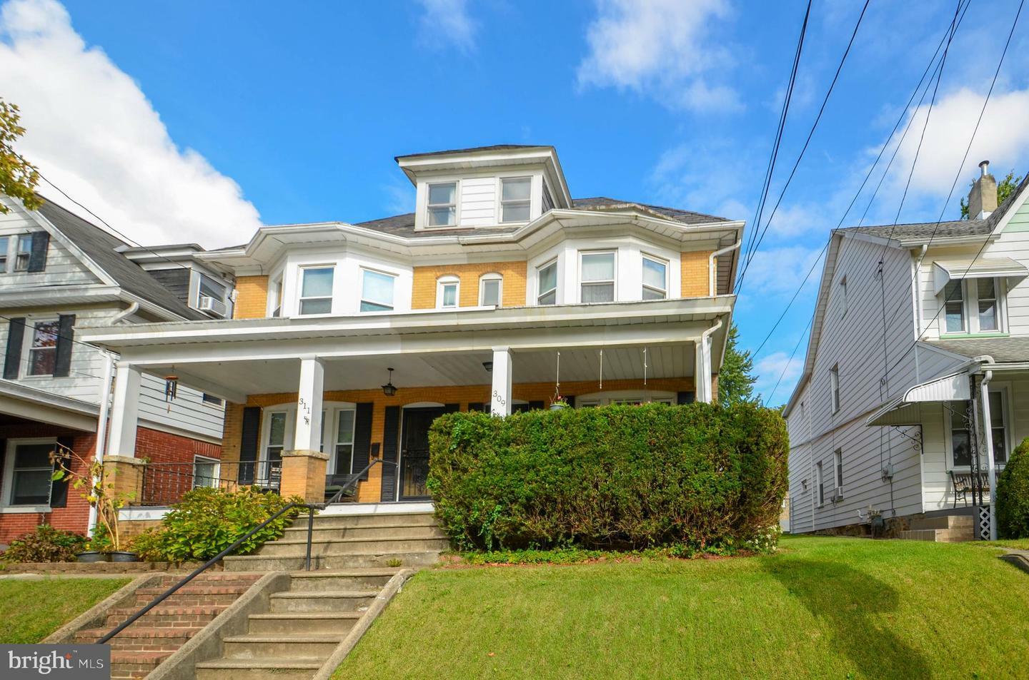 Property Photo:  309 W Lafayette Street  PA 18042 