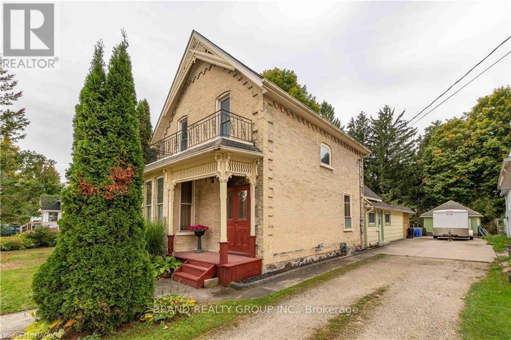 Property Photo:  164 Queen Street North  ON N0G 1R0 