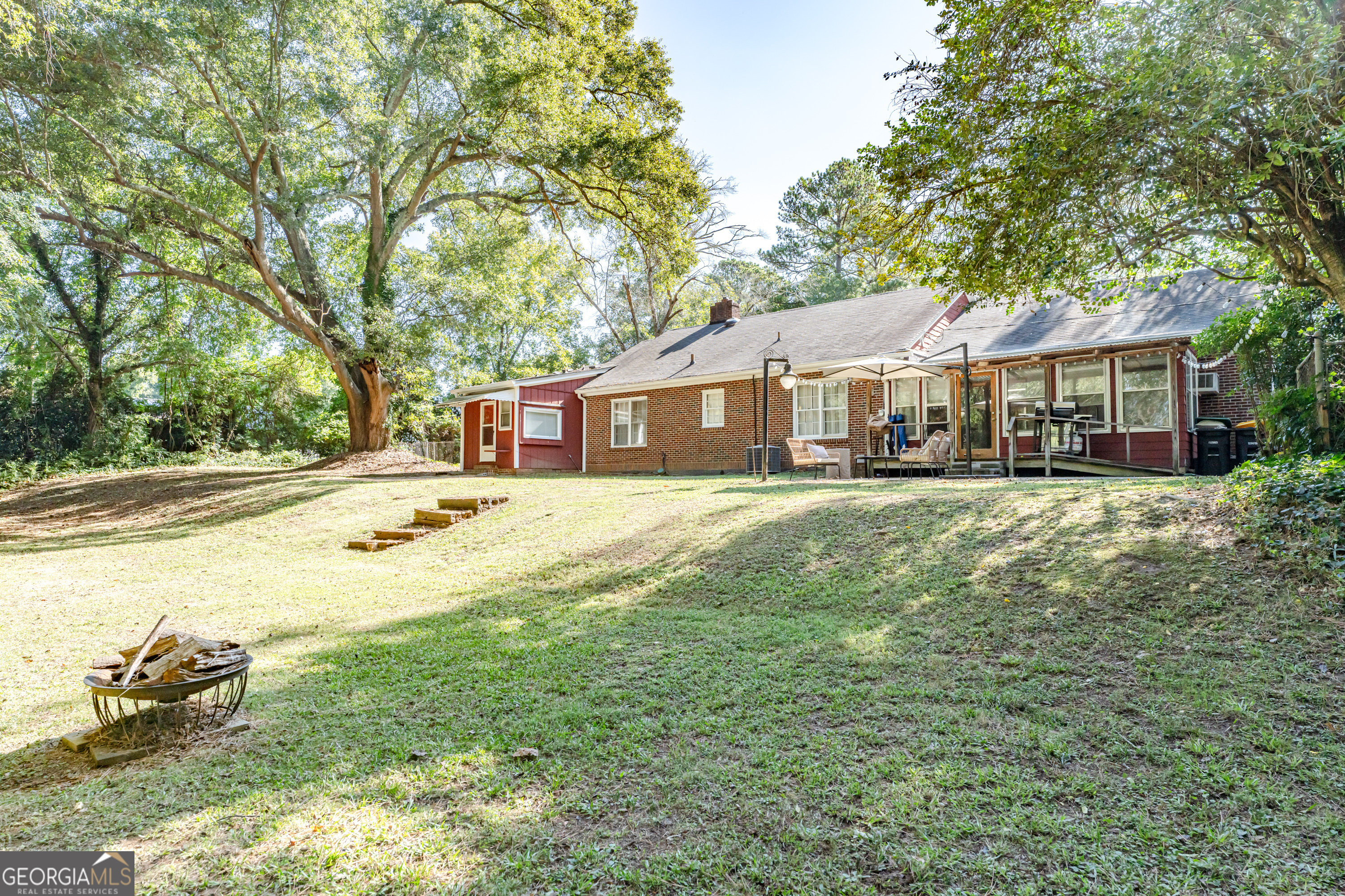 Property Photo:  2499 N Broad Street NE  GA 30161 