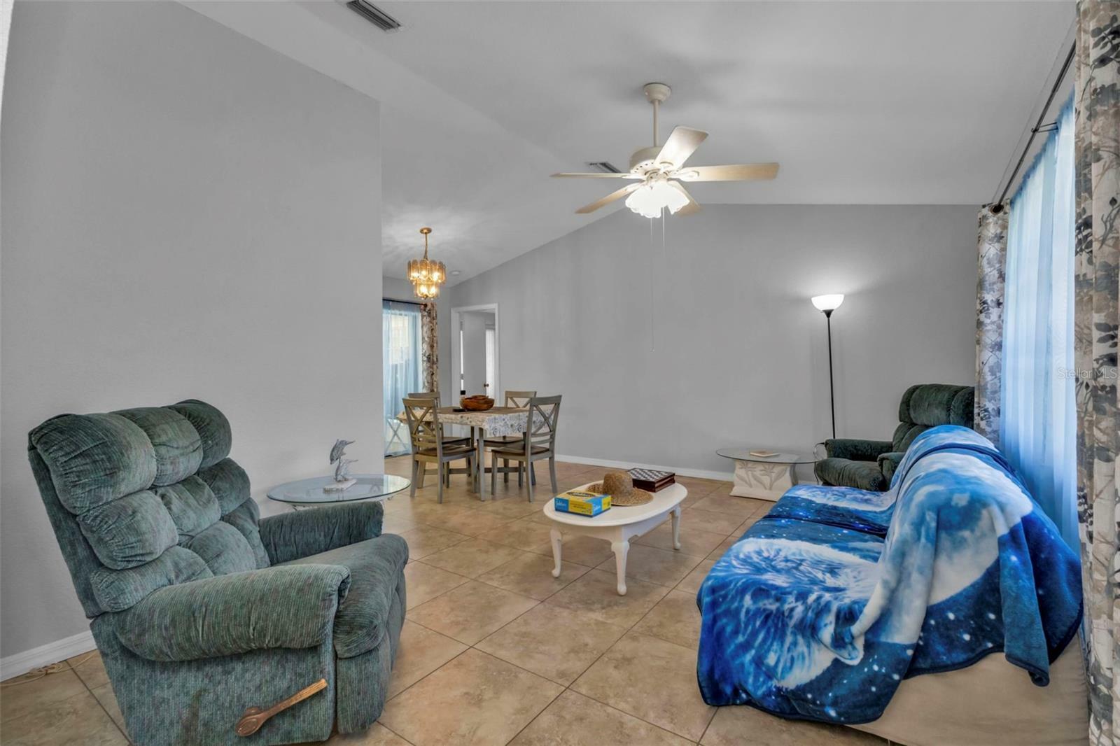 Property Photo:  2208 Barksdale Street  FL 33948 