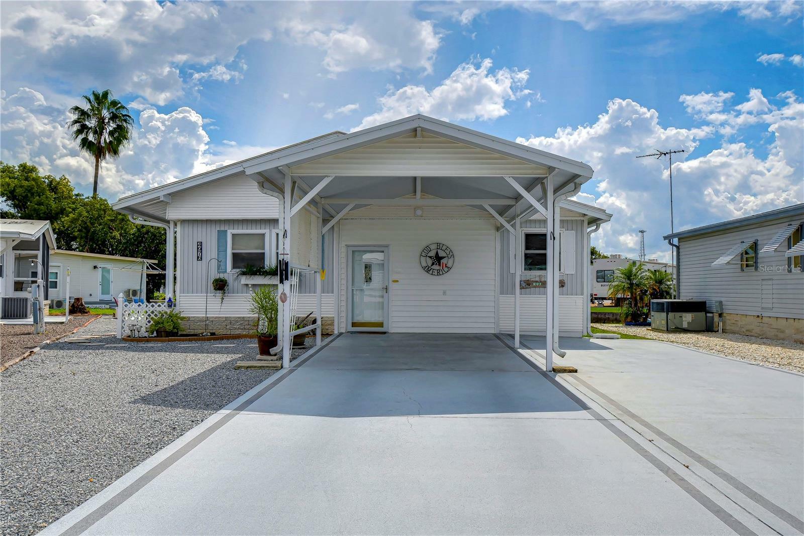 Property Photo: 4976 Britni Way FL 33541