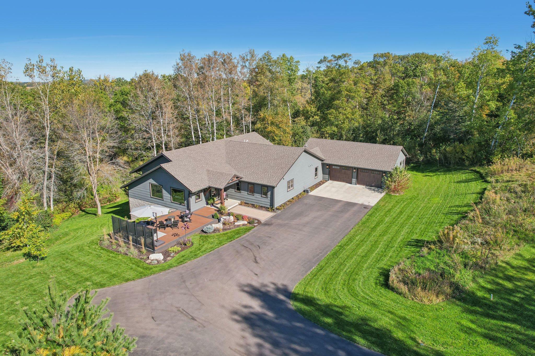 Property Photo:  902 Crane Hill Trail  WI 54016 