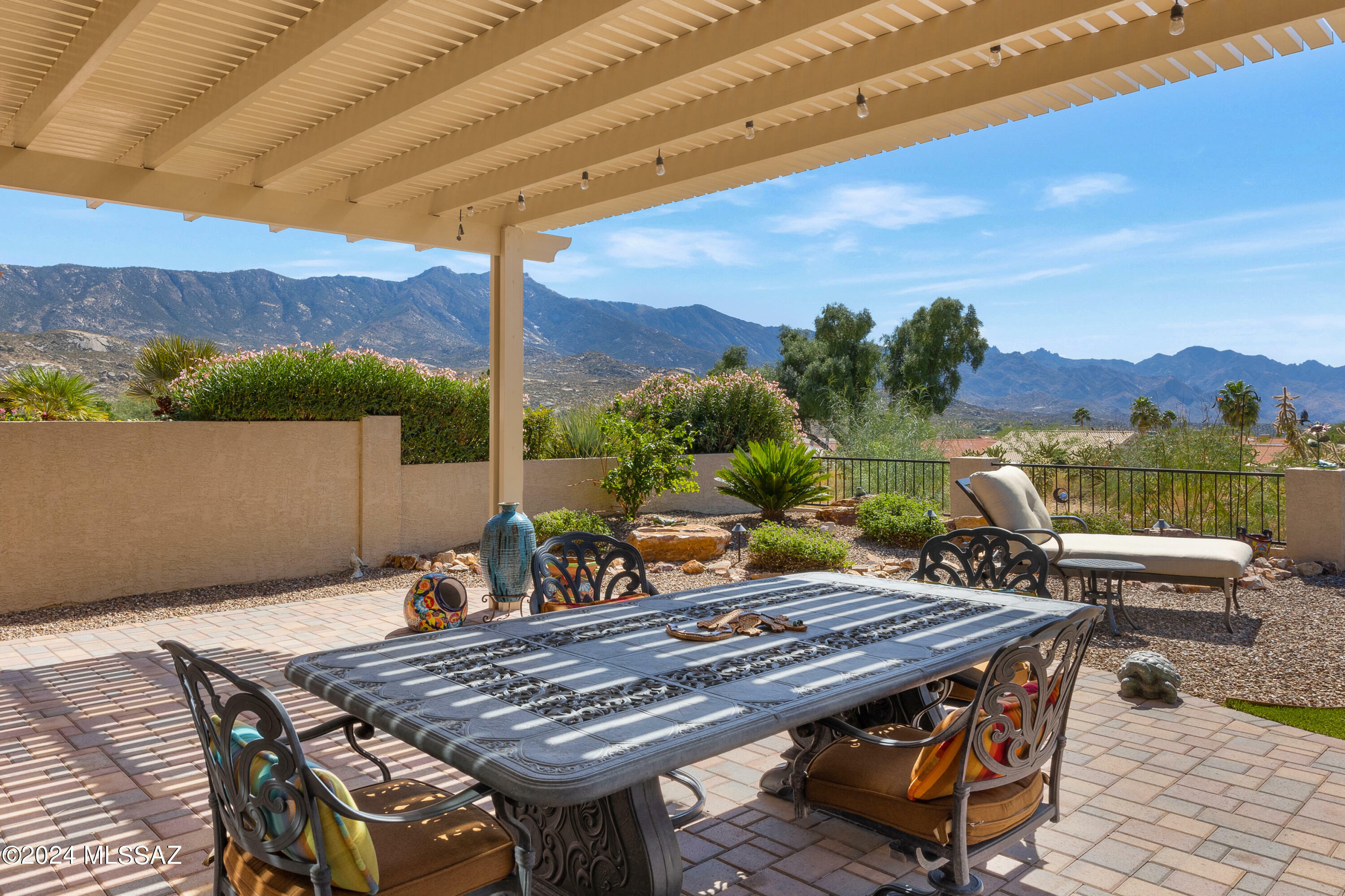 Property Photo:  65463 E Brassie Drive  AZ 85739 