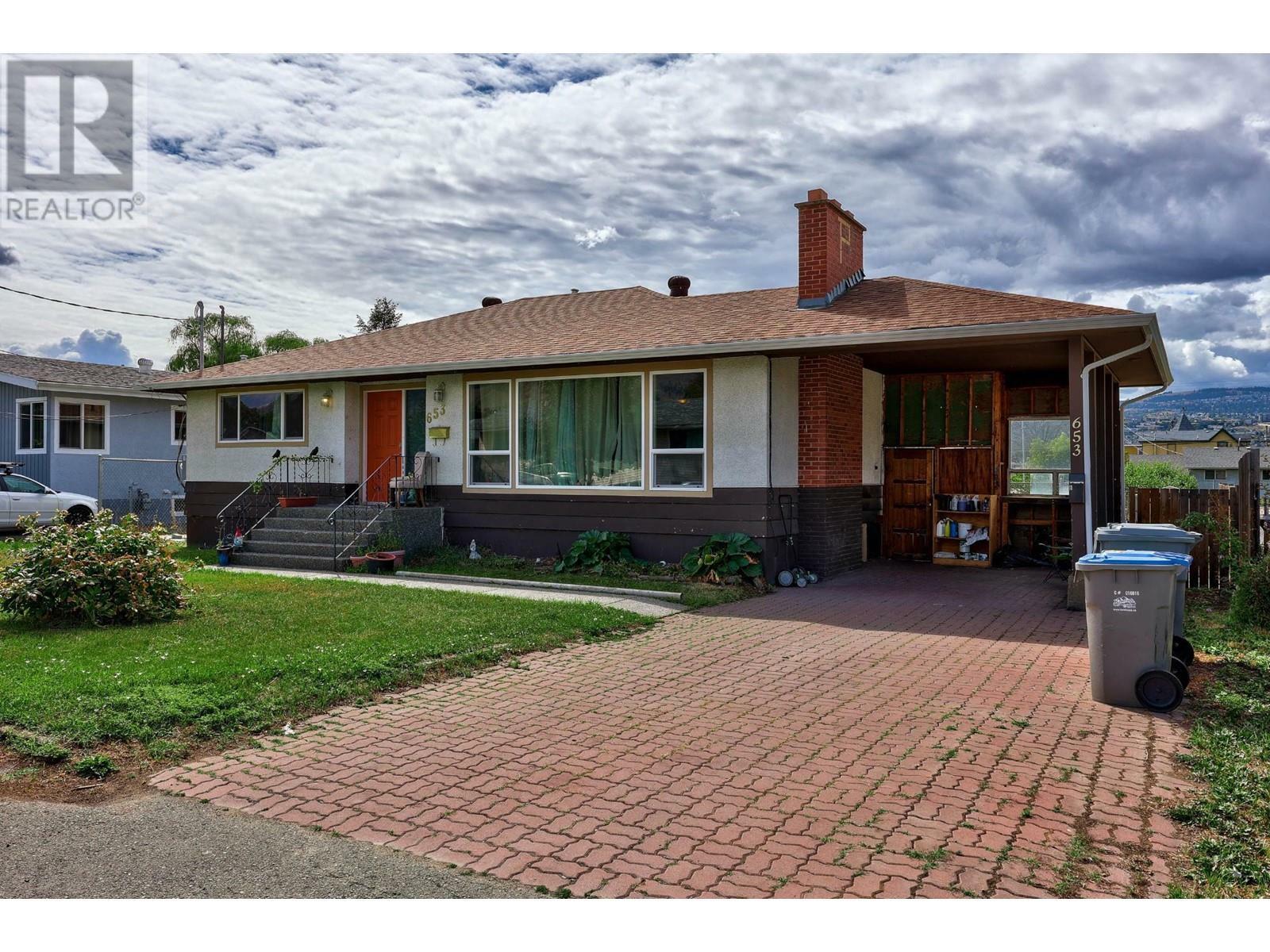 653 Sydney Ave  Kamloops BC V2B 1M6 photo