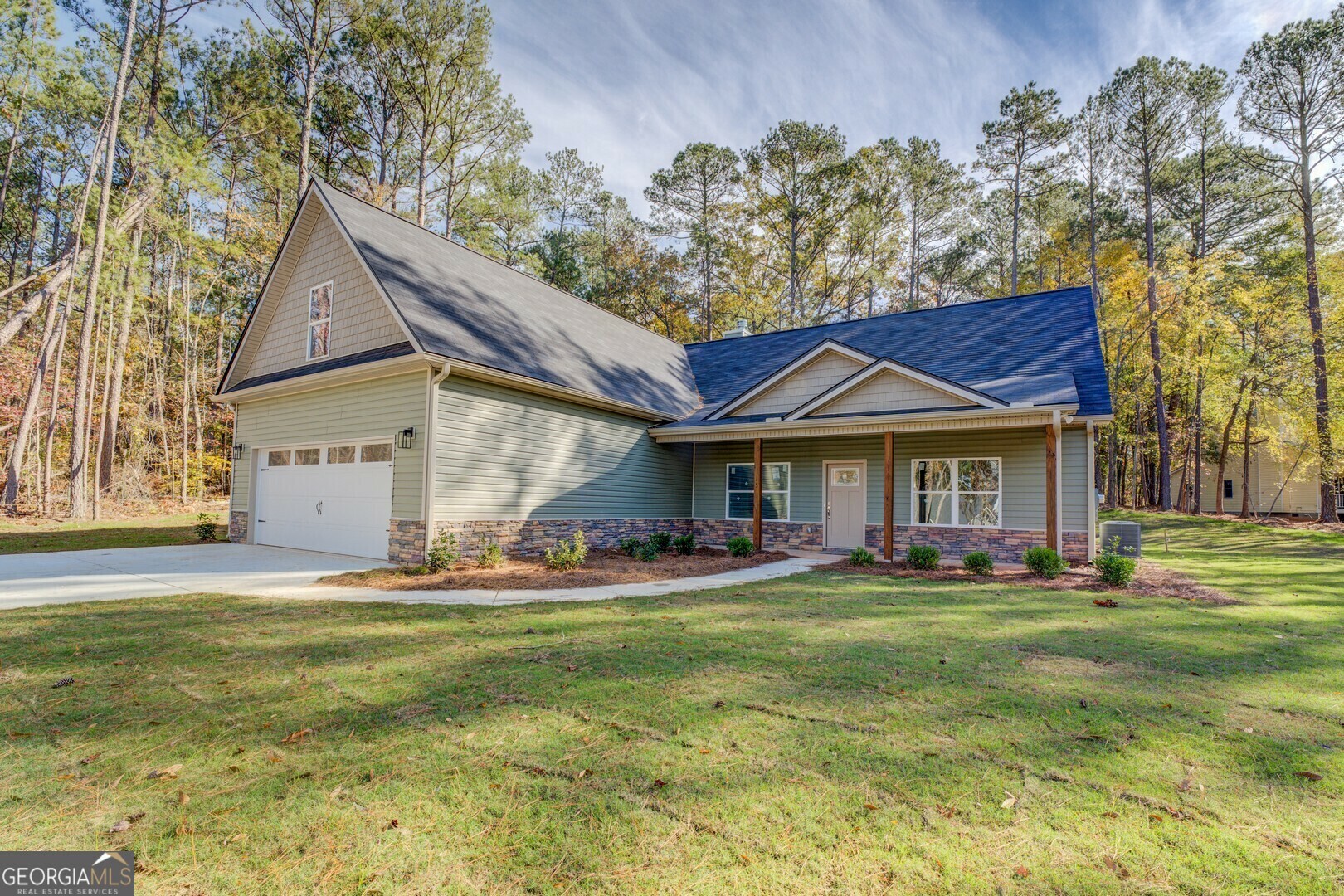 Property Photo:  15 Warbler Lane  GA 31064 