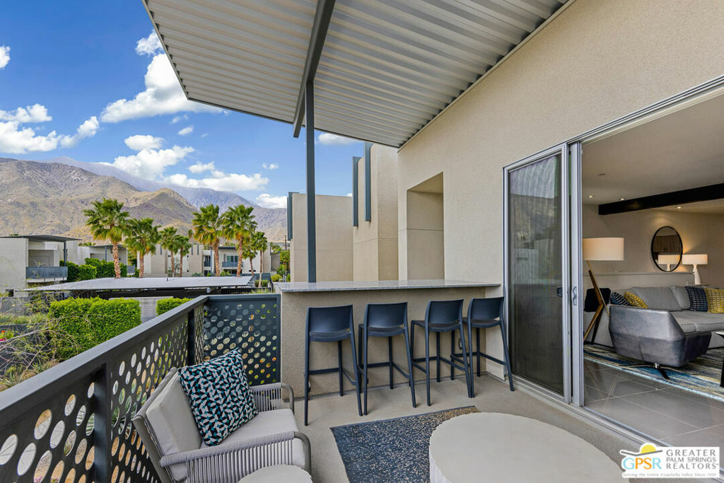 Property Photo:  189 The Riv  CA 92262 