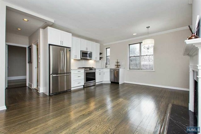 Property Photo:  100 East Palisade Avenue C53  NJ 07631 