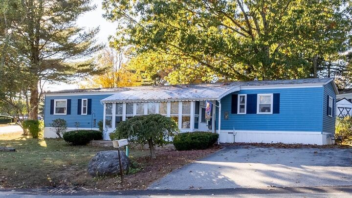 Property Photo: 42 Park Ave MA 01566
