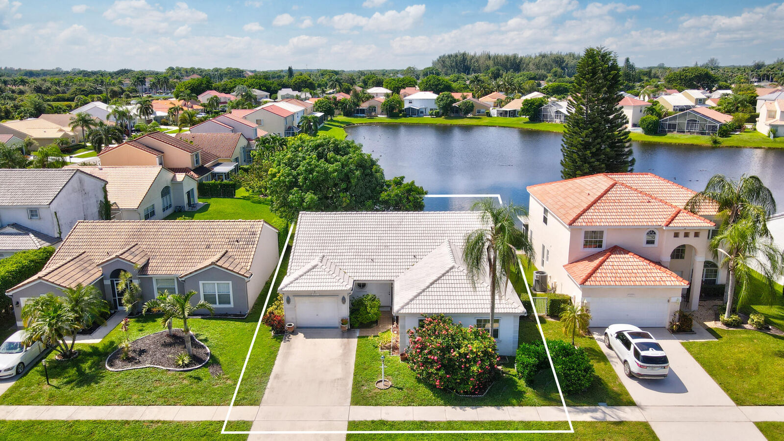 Property Photo: 9597 Tavernier Drive FL 33496