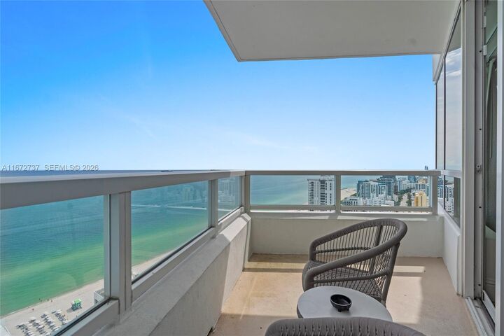 Property Photo:  4401 Collins Ave 3202/3204  FL 33140 