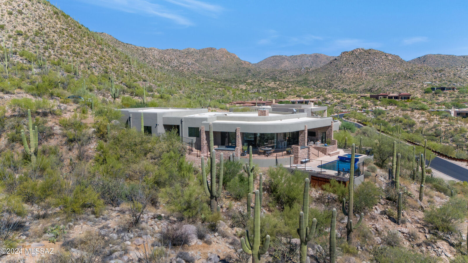 Property Photo: 15247 N Humming Hill Place AZ 85658