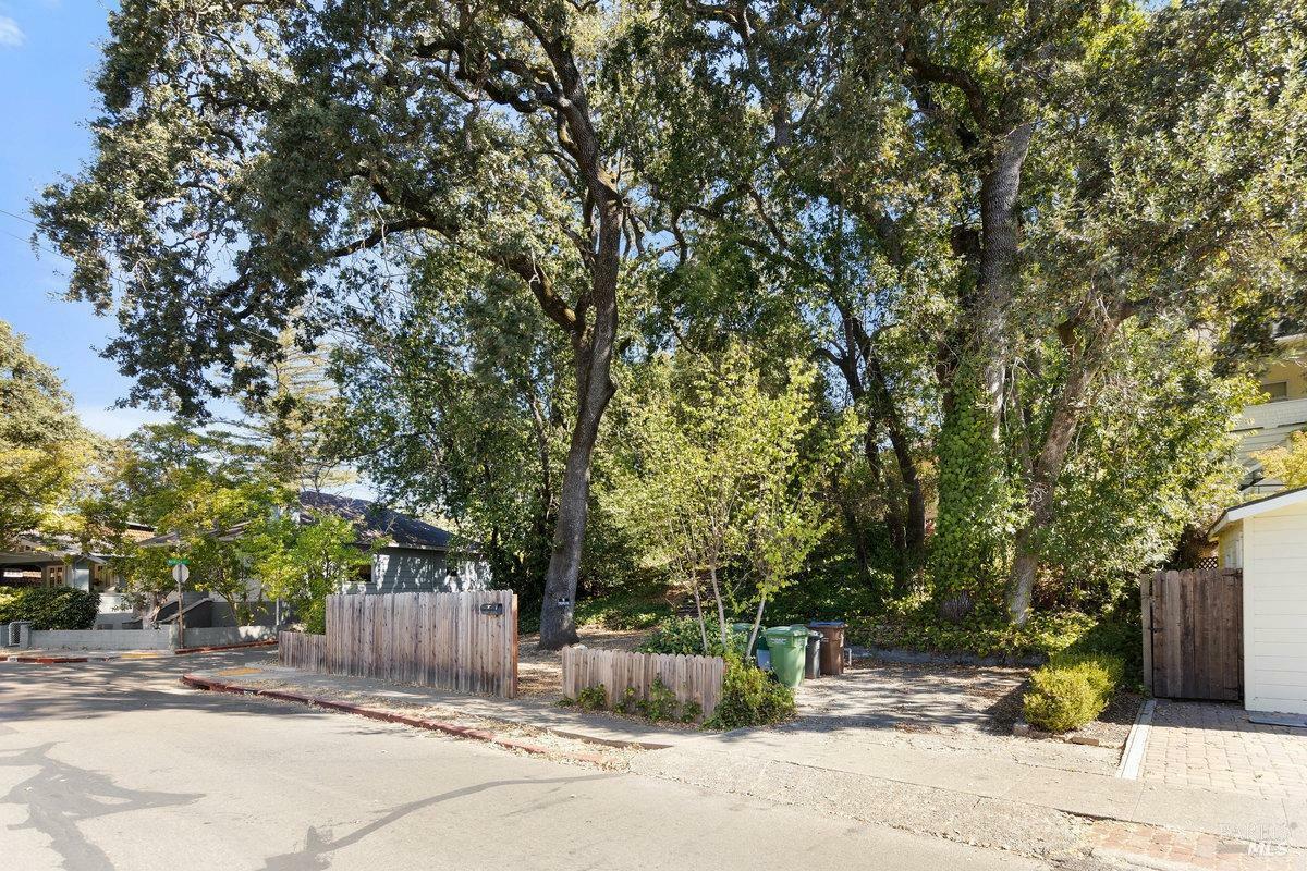 Property Photo:  1566 San Anselmo Avenue  CA 94960 