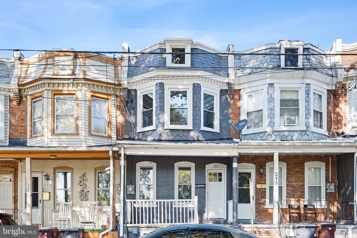 Property Photo: 217 N Dupont Street DE 19805