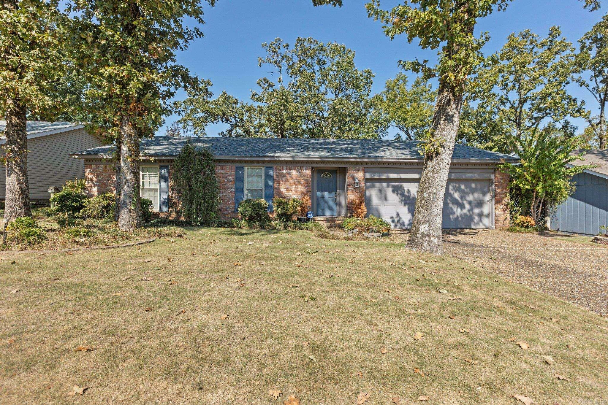 Property Photo:  1400 Green Mountain Dr  AR 72211 