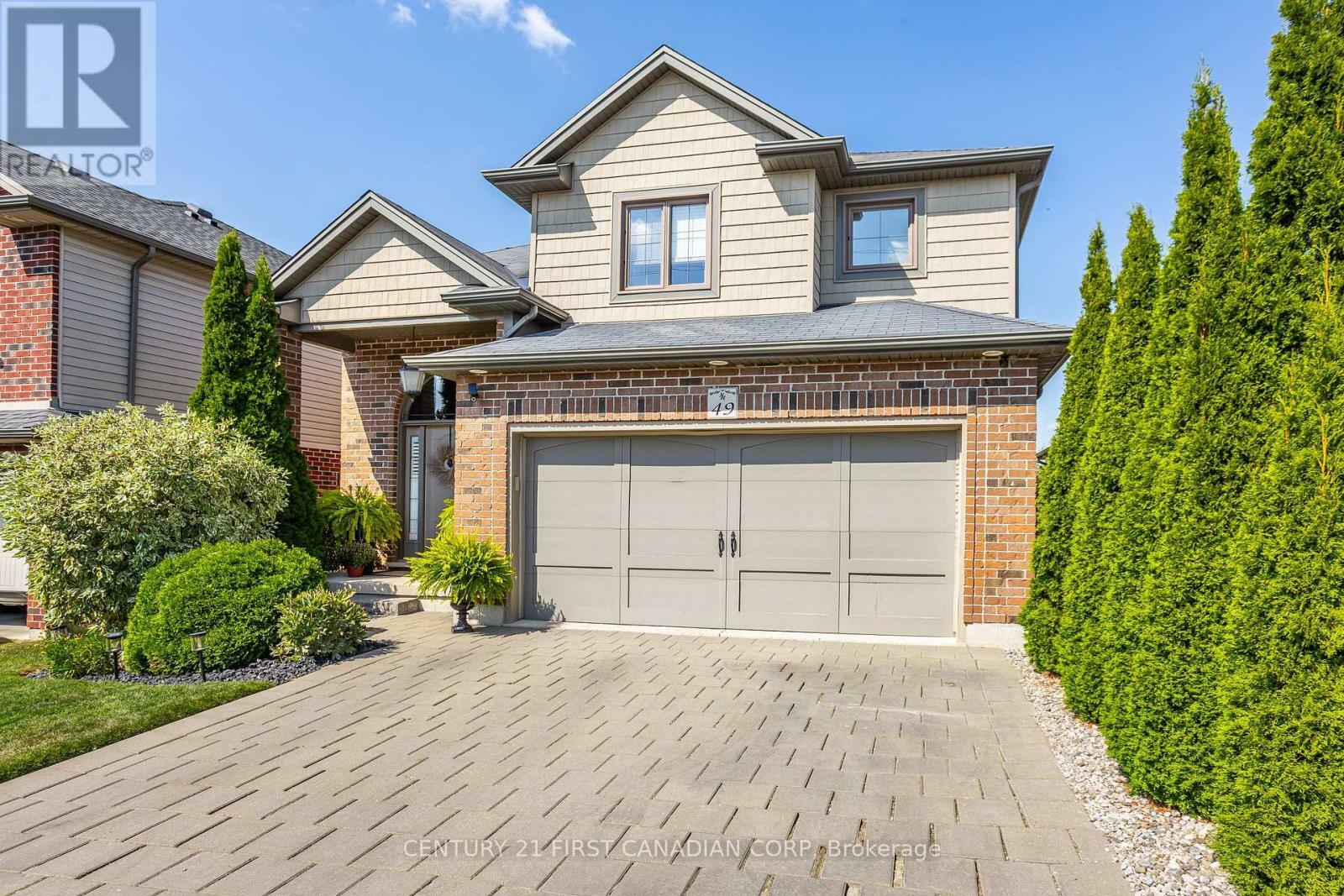 Property Photo:  70 Tanoak Drive 49  ON N6G 5R3 