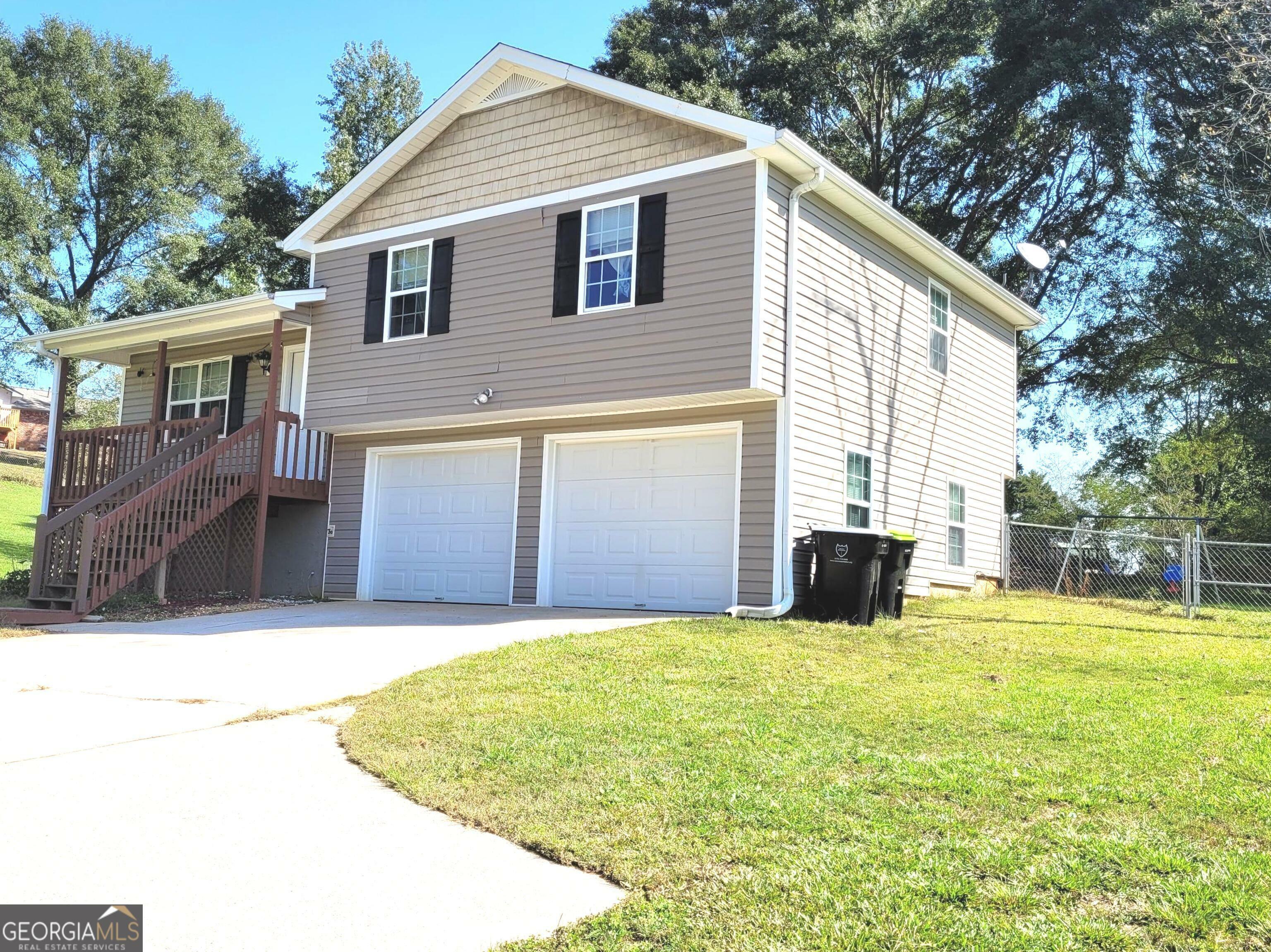 Property Photo:  2043 Laird Road  GA 30141 