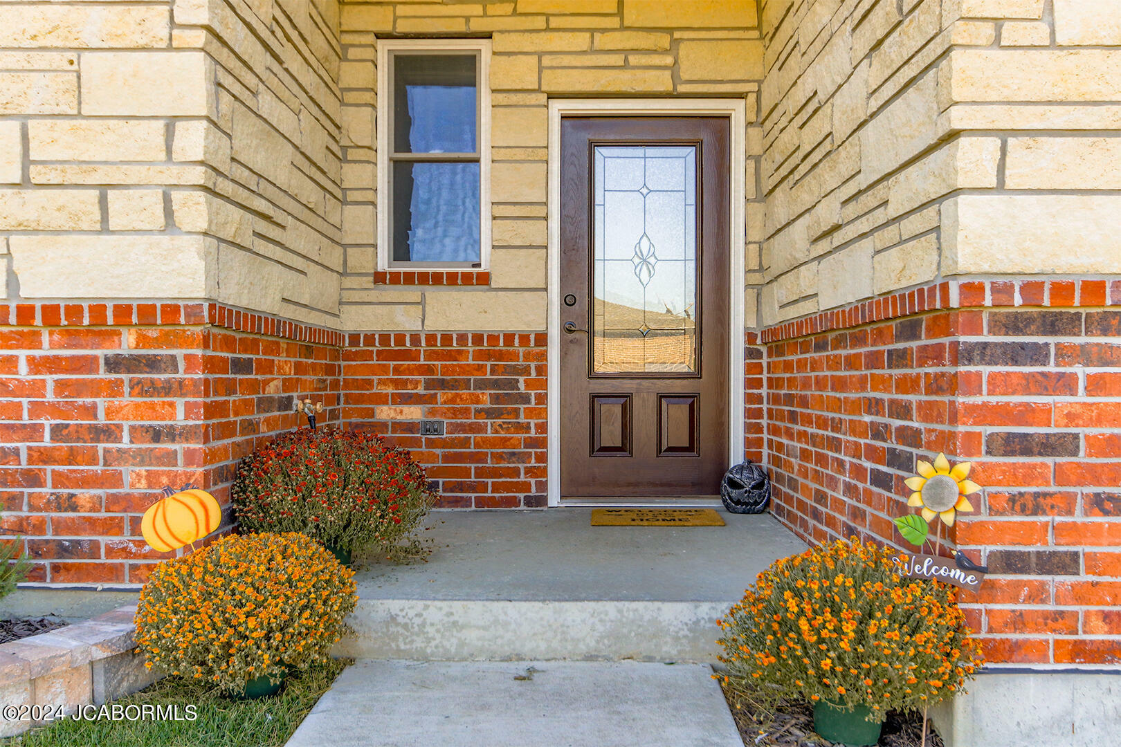 Property Photo:  100 Stonegate Avenue  MO 65051 