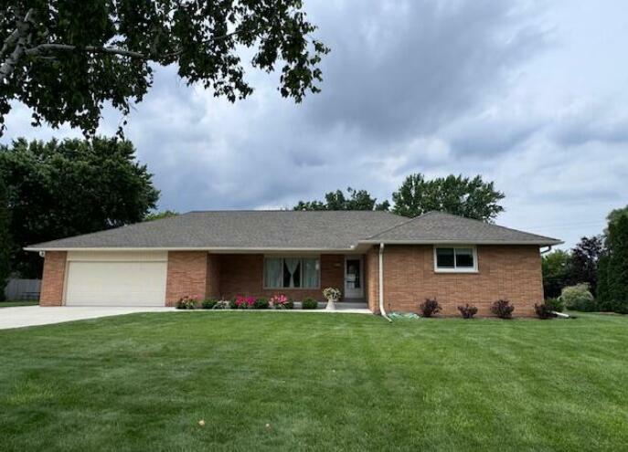 Property Photo:  15500 W Rogers Dr  WI 53151 