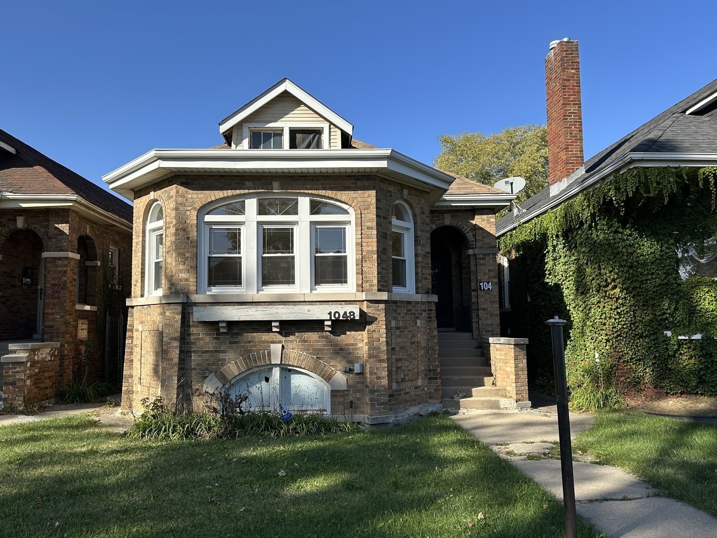 Property Photo:  1048 W 92nd Place  IL 60620 