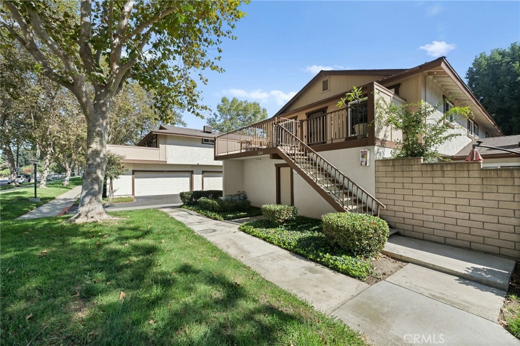 Property Photo:  1164 W Philadelphia Street  CA 91762 