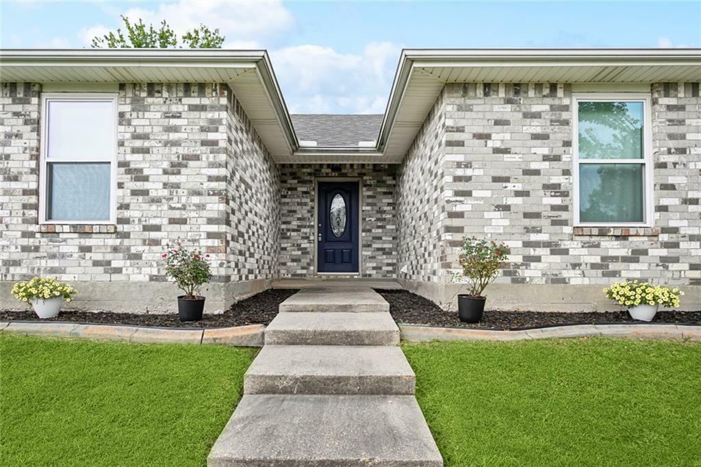 Property Photo: 204 Chubasco Lane LA 70458