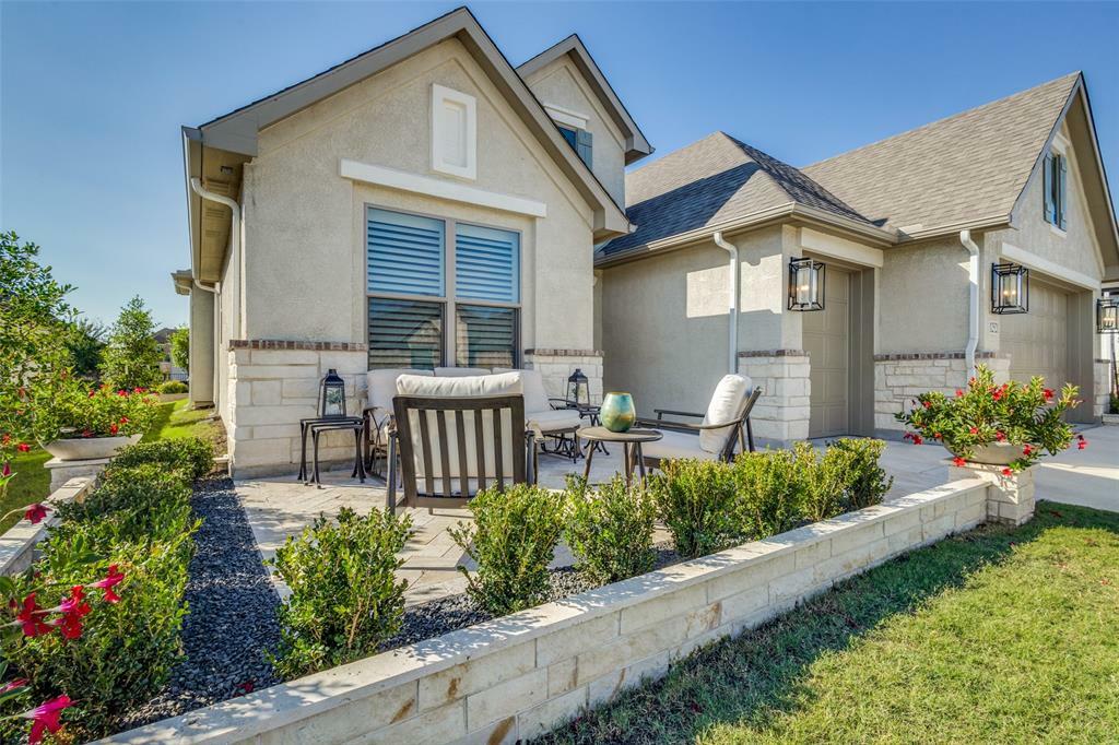 Property Photo: 12521 Copper Ore Way TX 76207