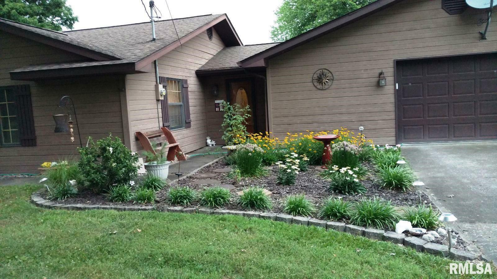 Property Photo: 502 E Mohan Street IL 62918