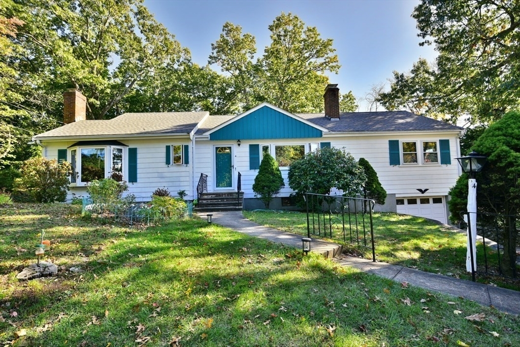 Property Photo:  4 Great Rock Rd.  MA 02421 