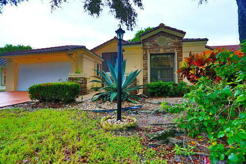 Property Photo:  4772 Navigator Lane  FL 33436 