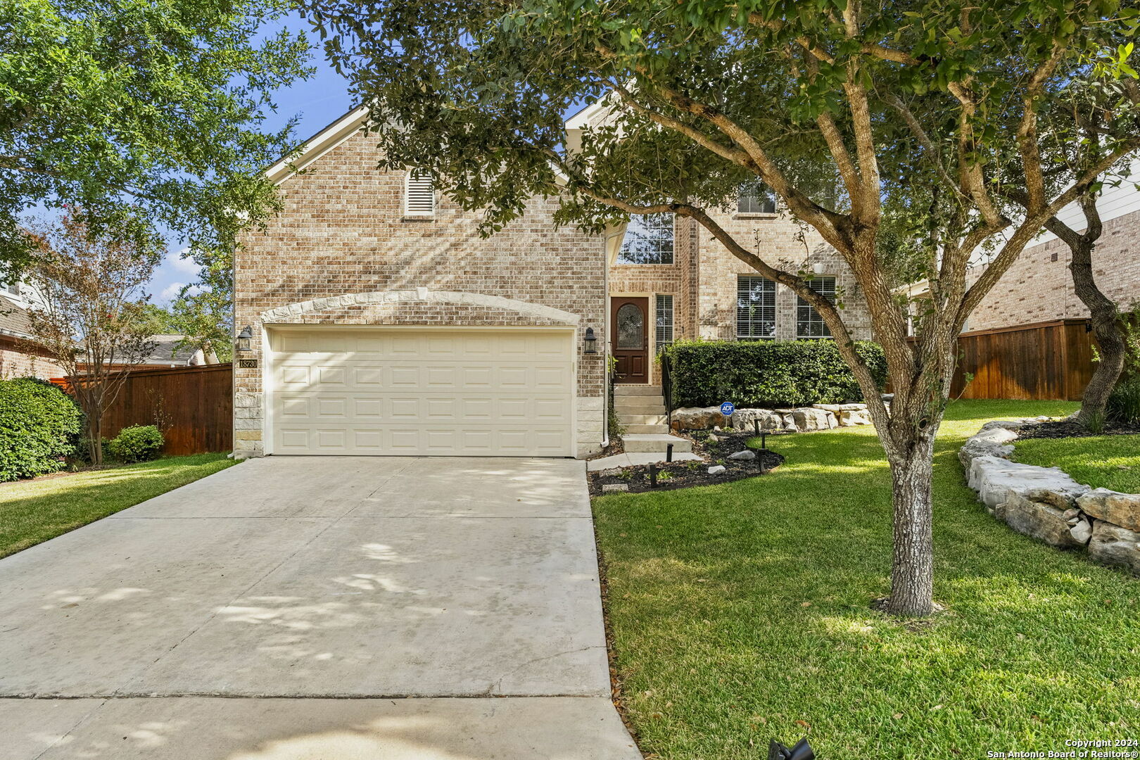 18730 Millhollow  San Antonio TX 78258 photo