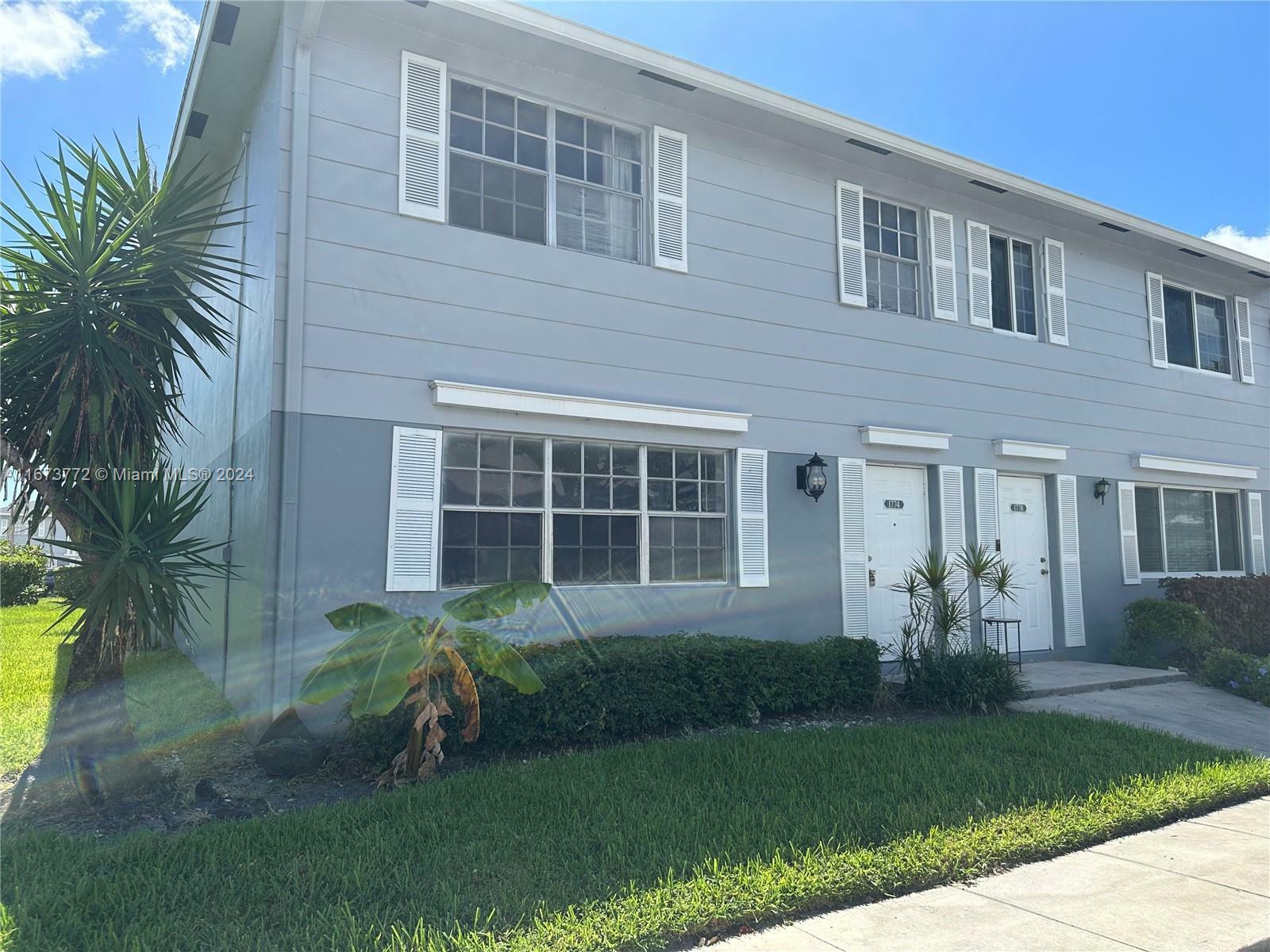 Property Photo:  1774 SW 81st Lane  FL 33324 