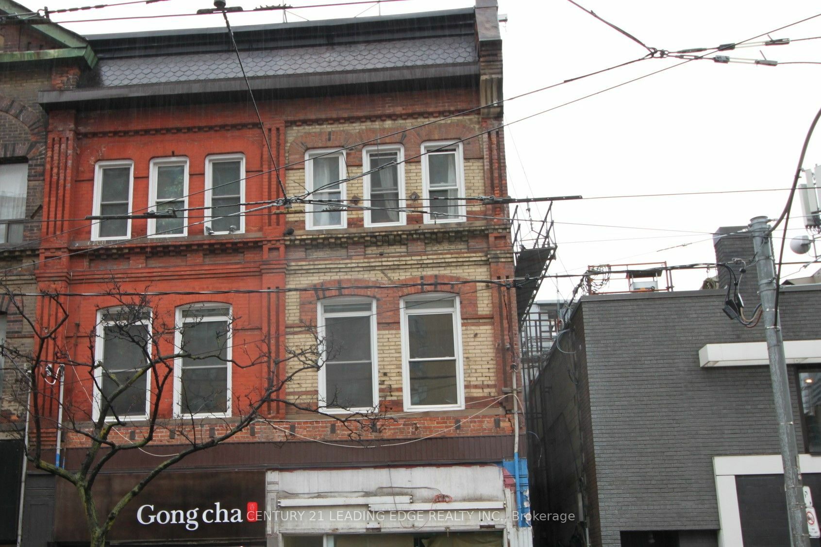 Property Photo:  388 Queen St W 3rd Flr  ON M5V 2A6 