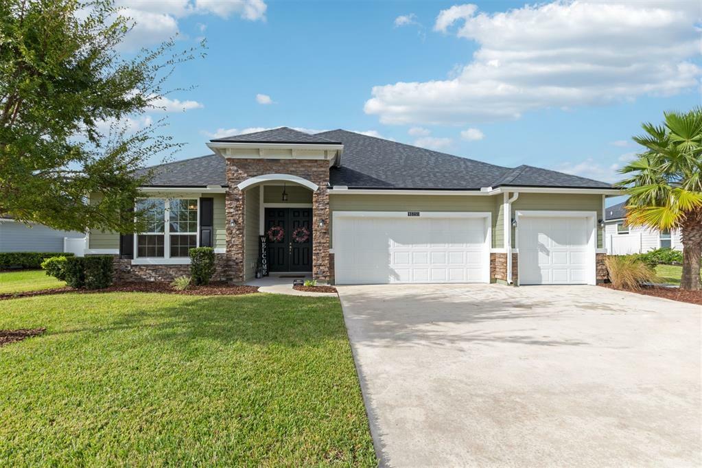 Property Photo:  95251 Snapdragon Drive  FL 32034 