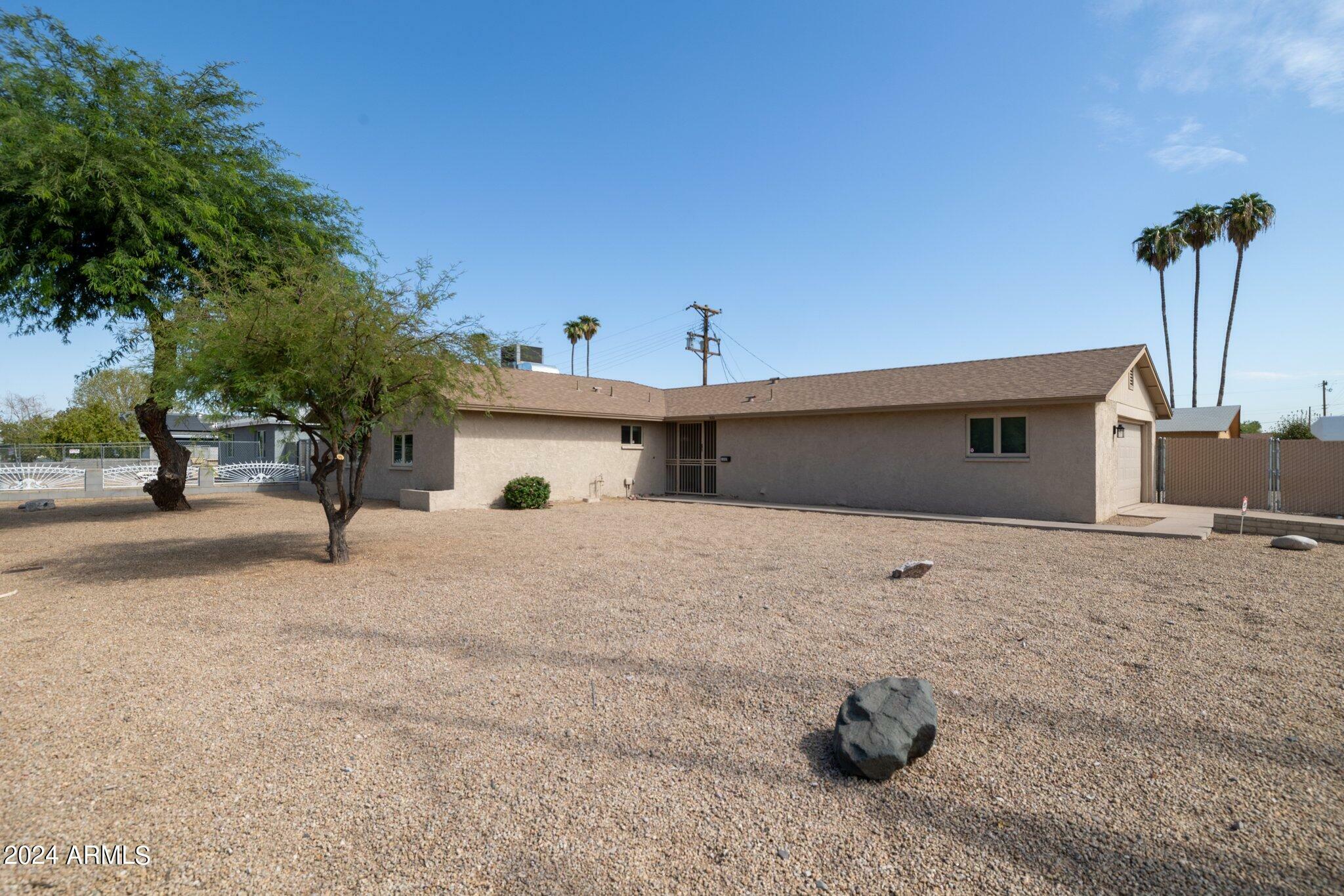 Property Photo:  5001 N 61st Avenue  AZ 85301 