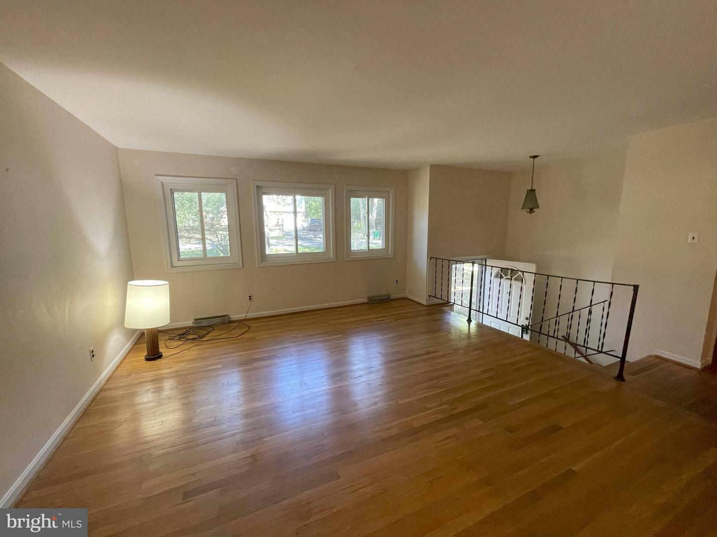 Property Photo:  2016 Spring Grove Drive  MD 20607 