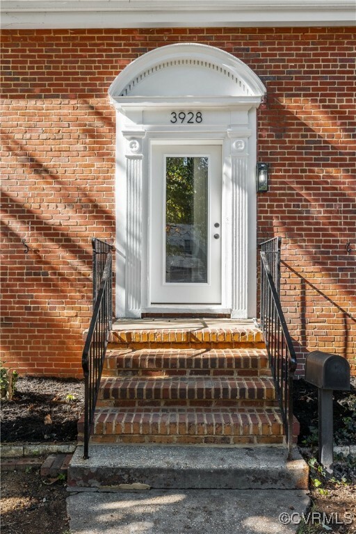 Property Photo:  3928 Stockton Street  VA 23224 